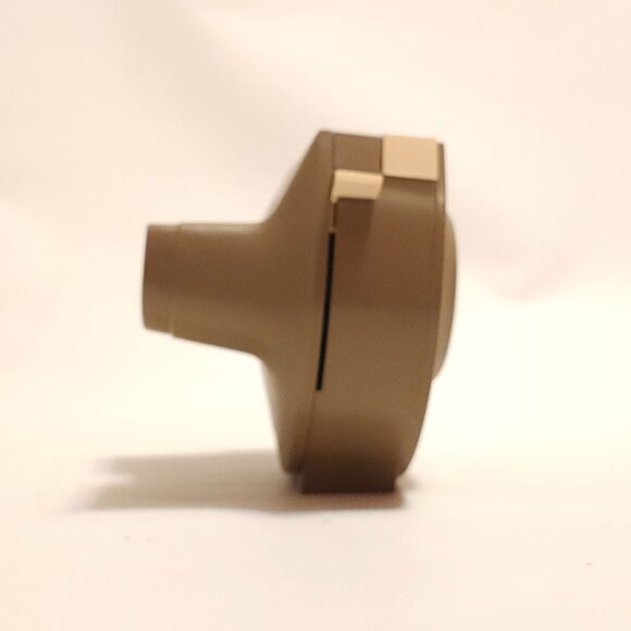 View-Master Vintage Model H Viewer -Tan 1965 Vintage Toys - Picture 7 of 8